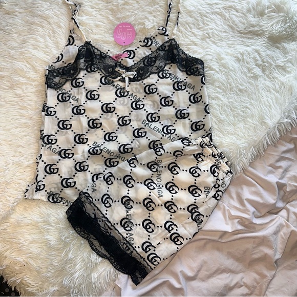 NWT- Women’s 2 piece Black and White Lace Trim Sleepwear Set - Picture 1 of 7
